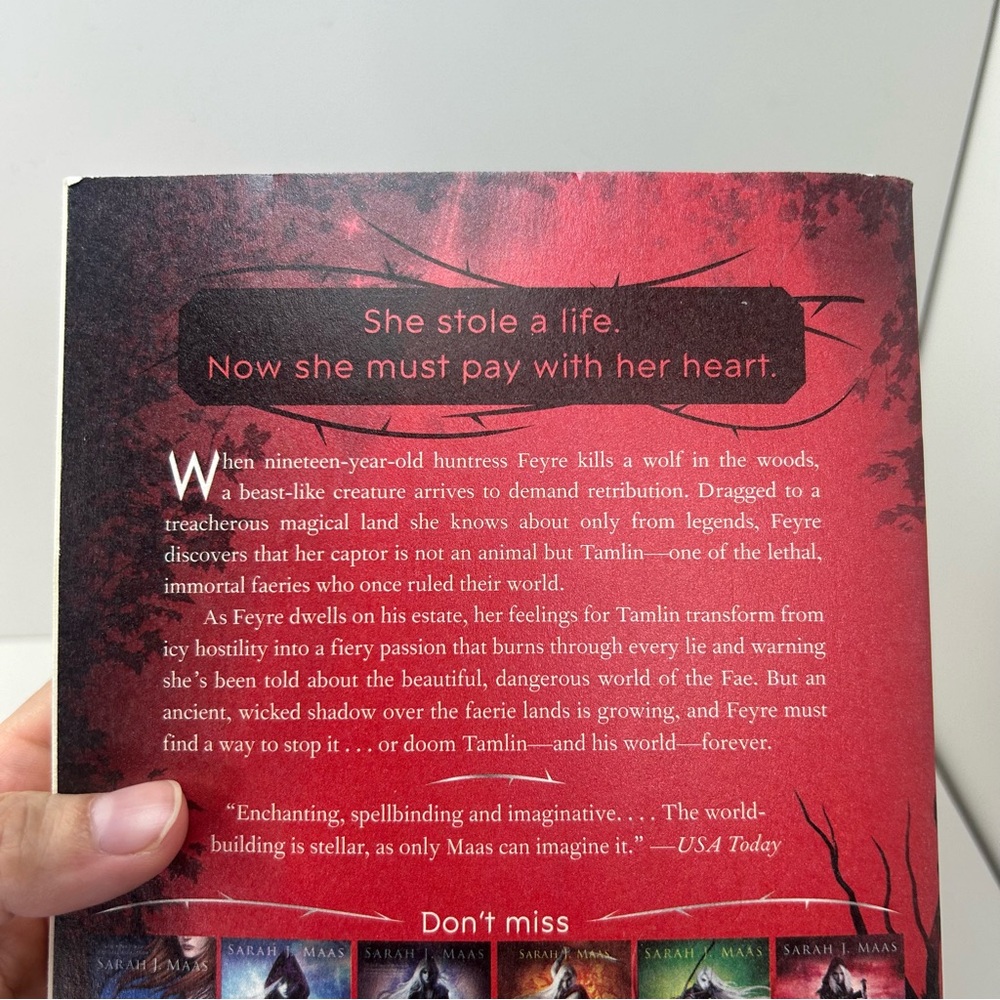 A Court of Thorns and Roses Paperback by Sarah J. Maas ACOTAR - Picture 10 of 12